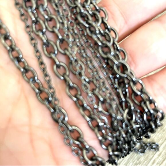Long dark grey multi chain necklace - Picture 4 of 9